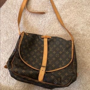 Louis Vuitton Messenger Bag